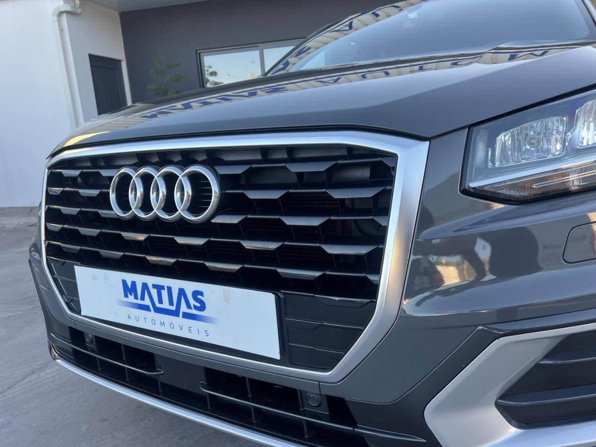 audi-q2-2020-gasolina-999cc