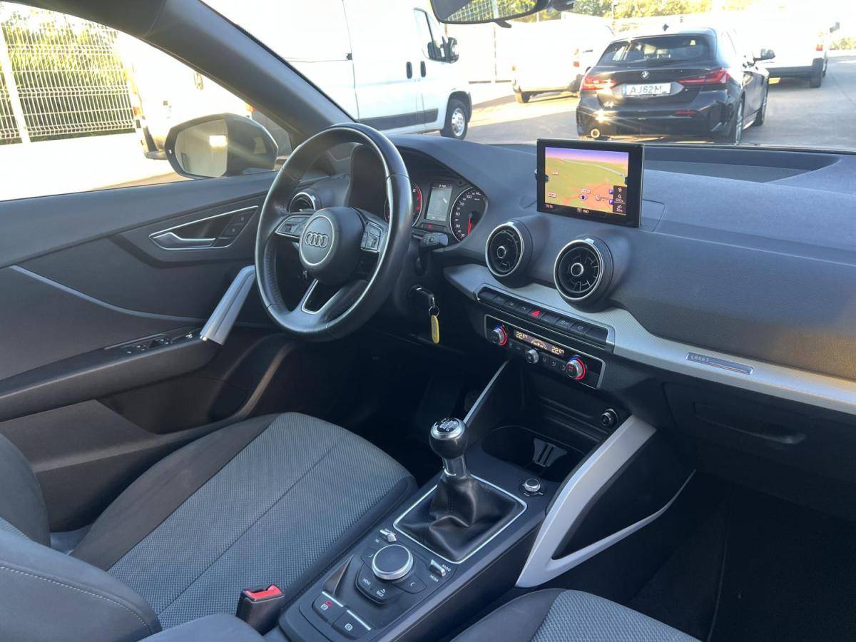 audi-q2-2020-gasolina-999cc