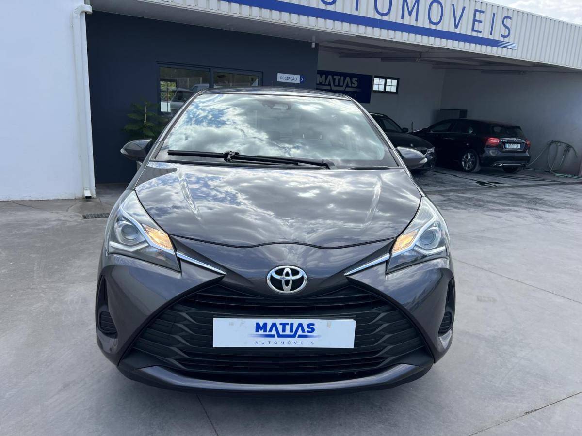 toyota-yaris-2020-gasolina-998cc