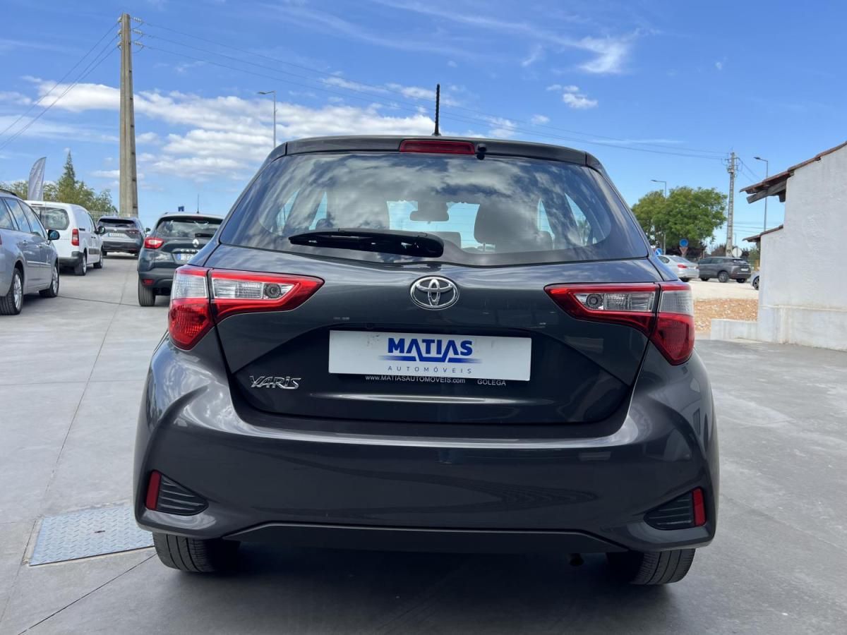toyota-yaris-2020-gasolina-998cc