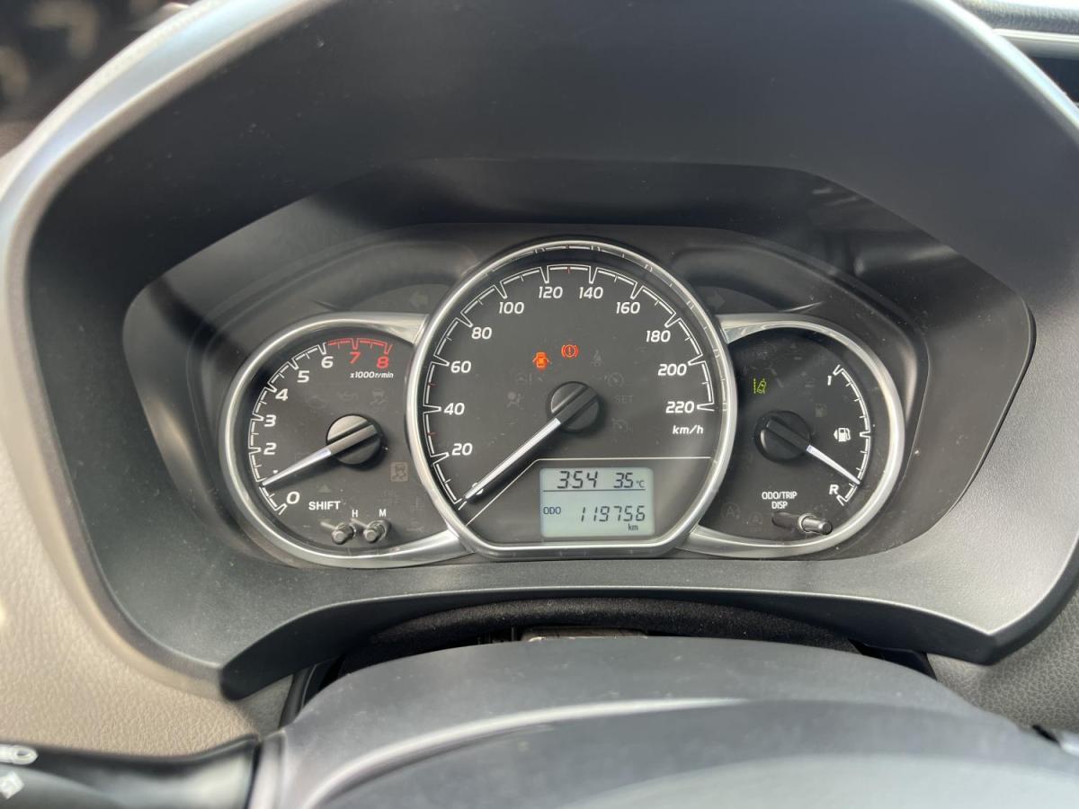 toyota-yaris-2020-gasolina-998cc