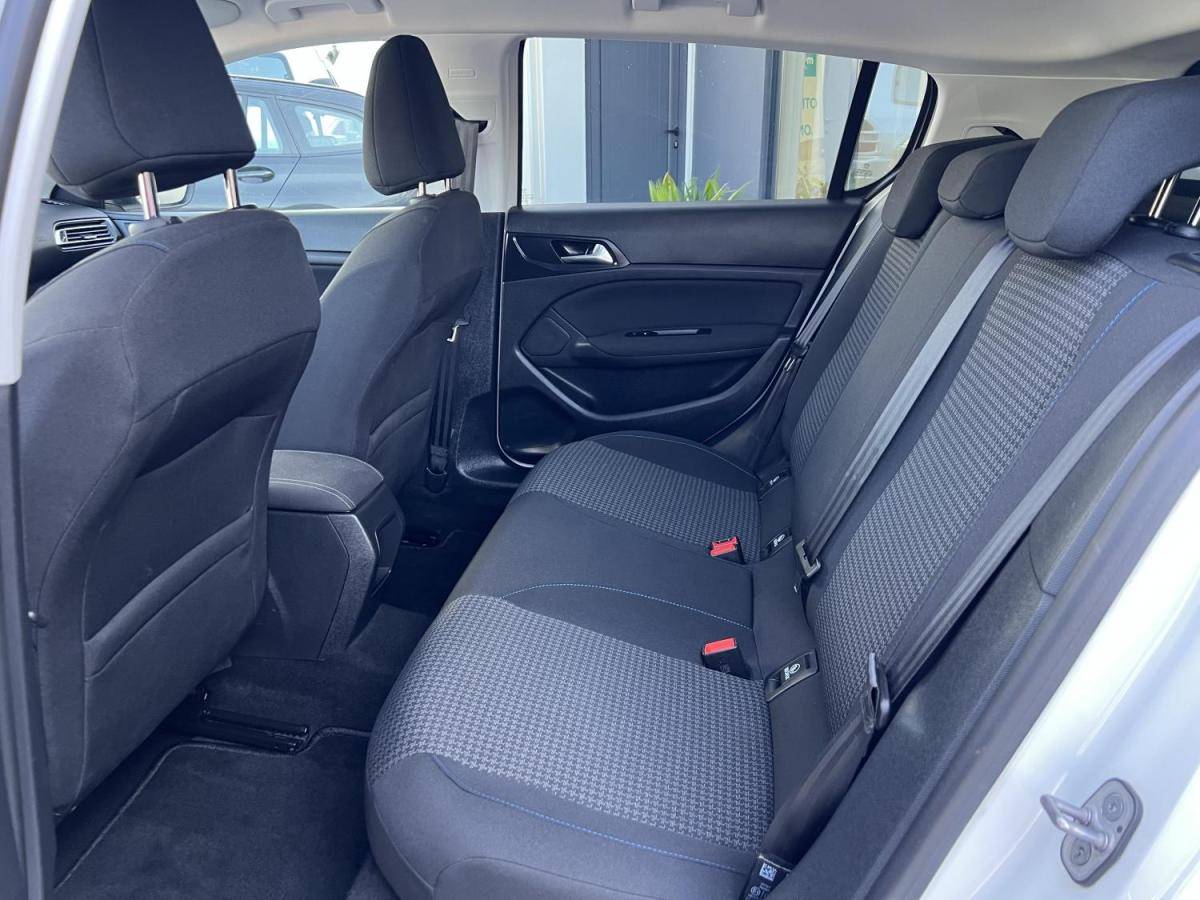 peugeot-308-2019-diesel-1499cc