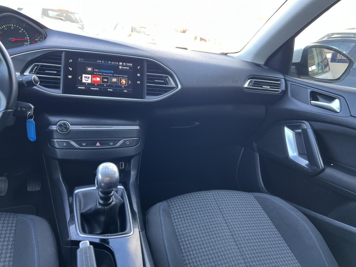 peugeot-308-2019-diesel-1499cc