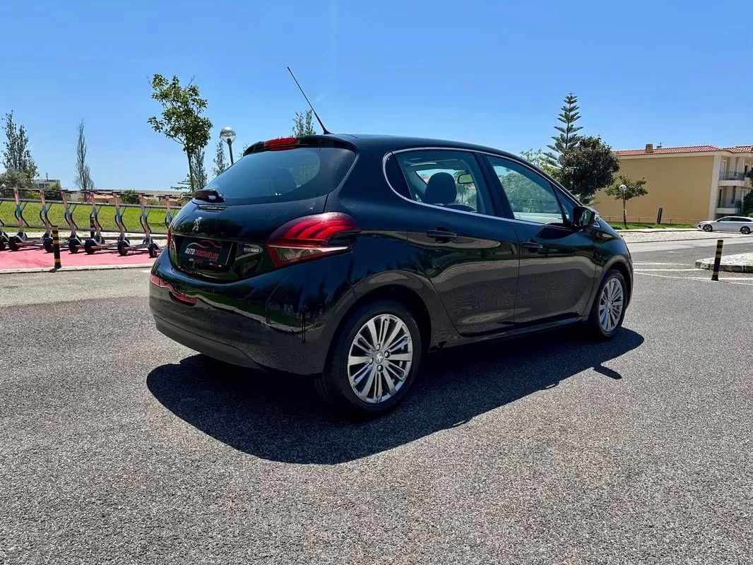 peugeot-208-2016-gasolina-1199cc