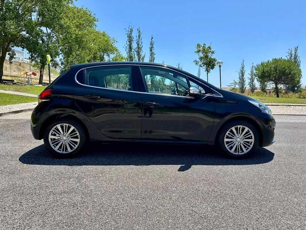 peugeot-208-2016-gasolina-1199cc