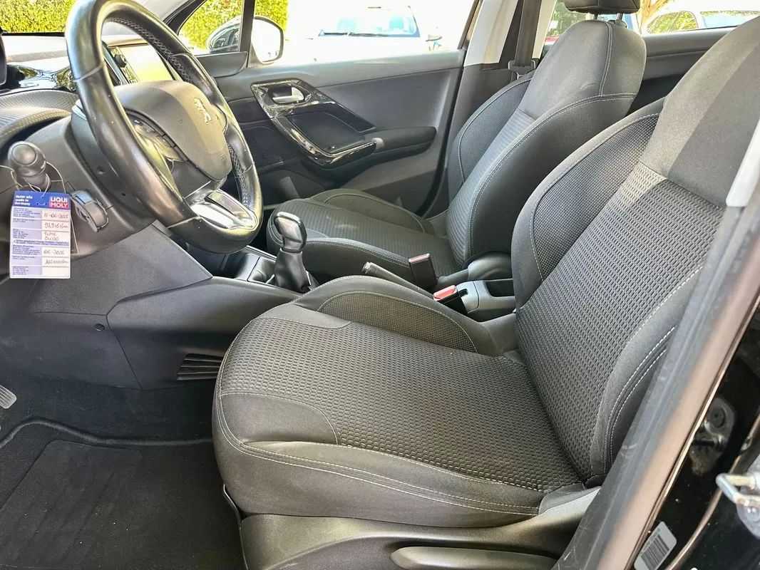 peugeot-208-2016-gasolina-1199cc