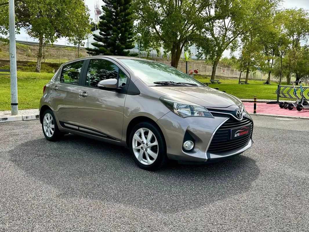 toyota-yaris-2014-gasolina-998cc