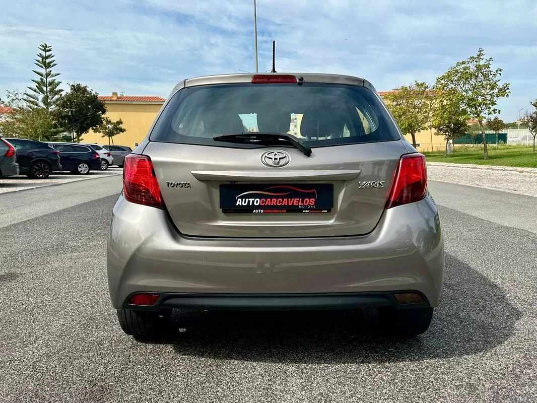 toyota-yaris-2014-gasolina-998cc