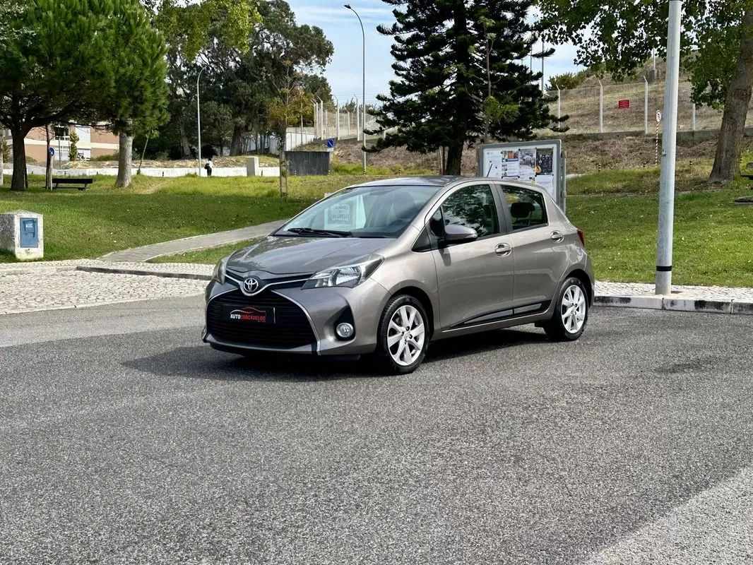 toyota-yaris-2014-gasolina-998cc