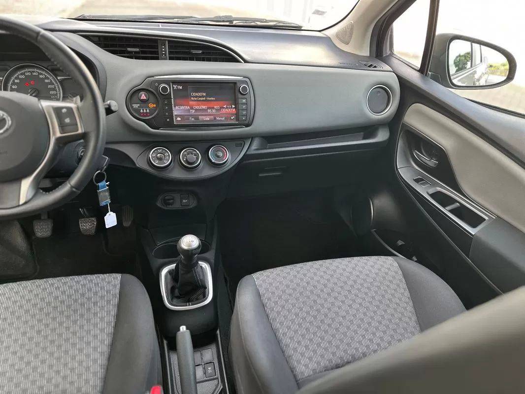 toyota-yaris-2014-gasolina-998cc