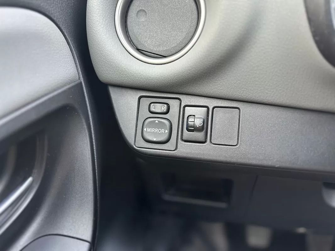 toyota-yaris-2014-gasolina-998cc