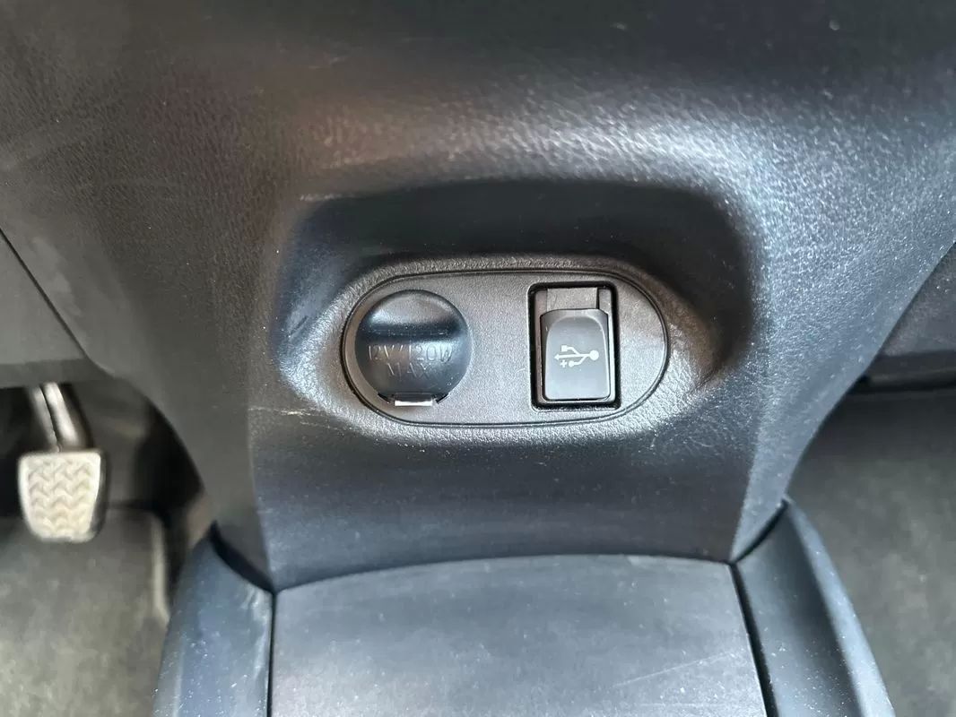 toyota-yaris-2014-gasolina-998cc