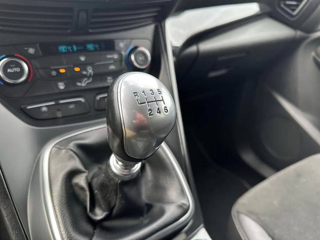 ford-kuga-2017-diesel-1499cc