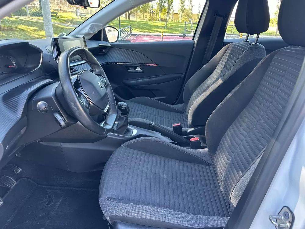 peugeot-208-2021-gasolina-1199cc