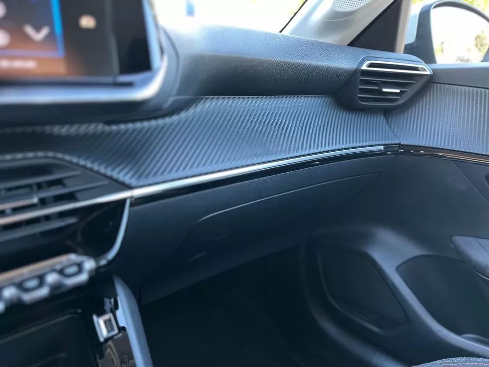 peugeot-208-2021-gasolina-1199cc