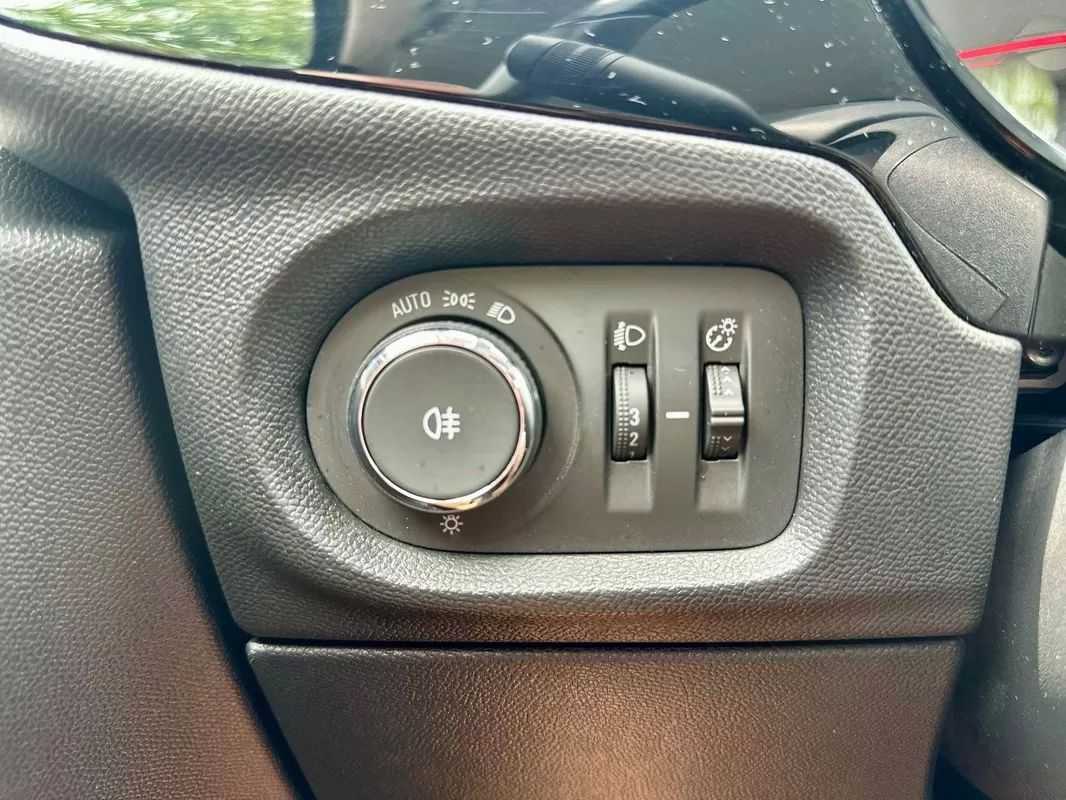 opel-corsa-2021-diesel-1499cc