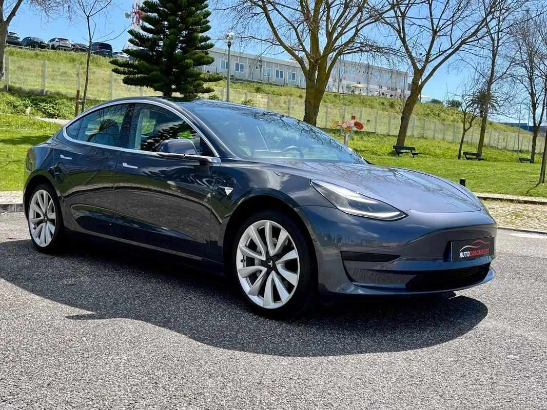 tesla-model-3-2019-eletrico-200cc