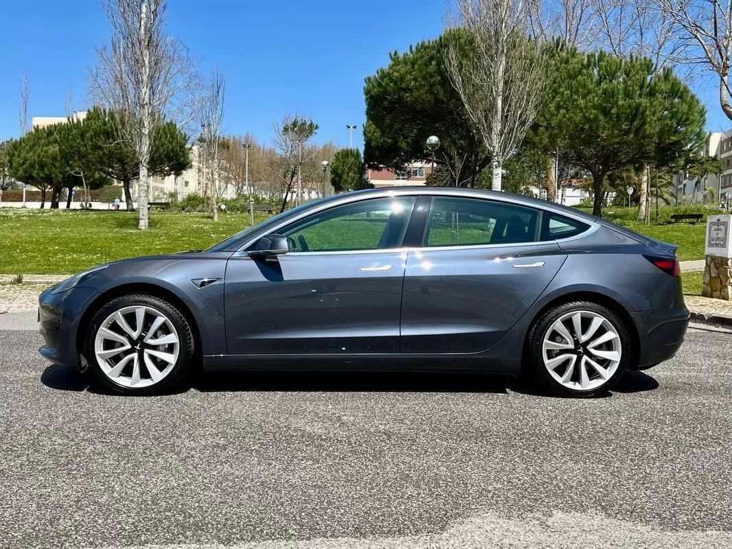 tesla-model-3-2019-eletrico-200cc