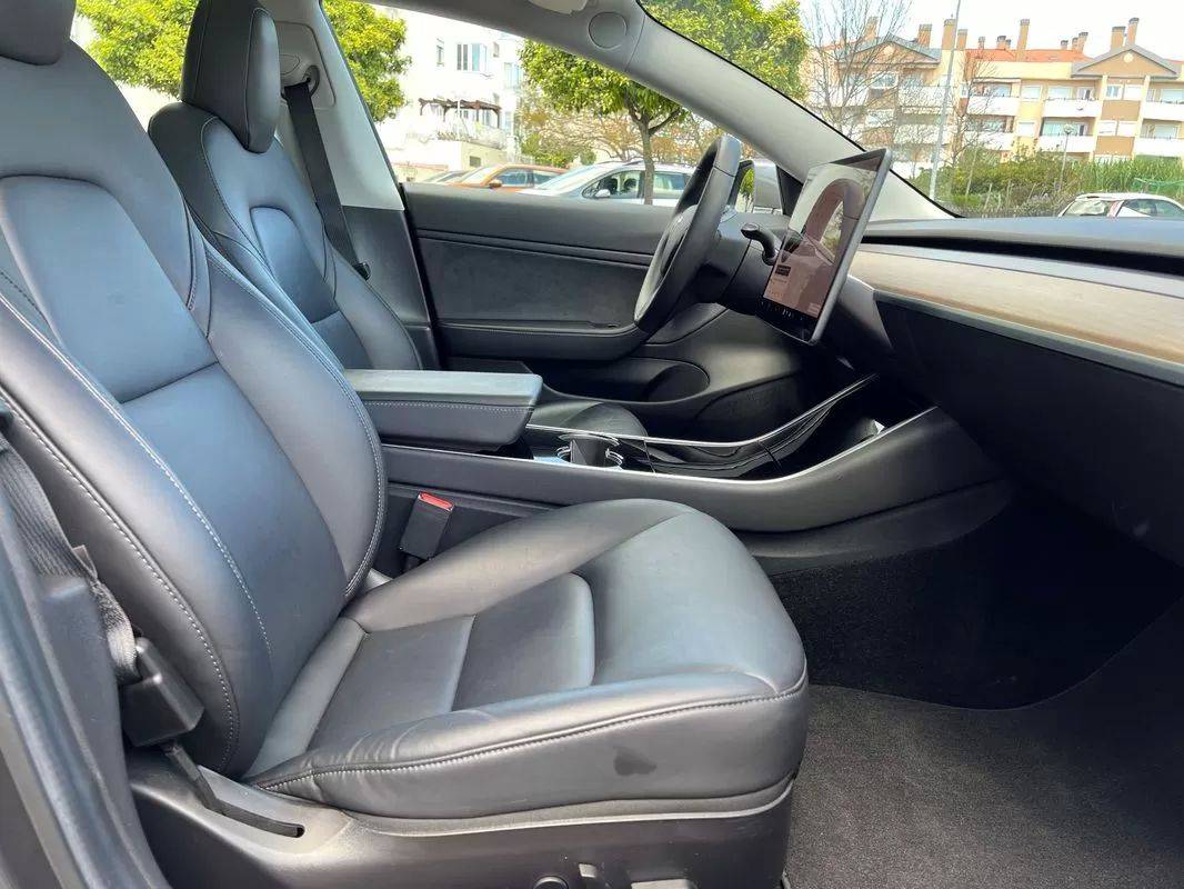 tesla-model-3-2019-eletrico-200cc