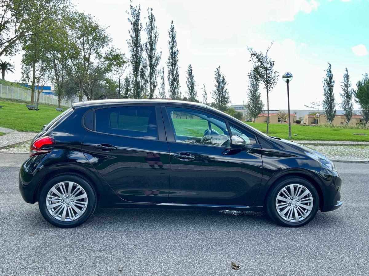 peugeot-208-1-2-vti-2019-gasolina-1199cc