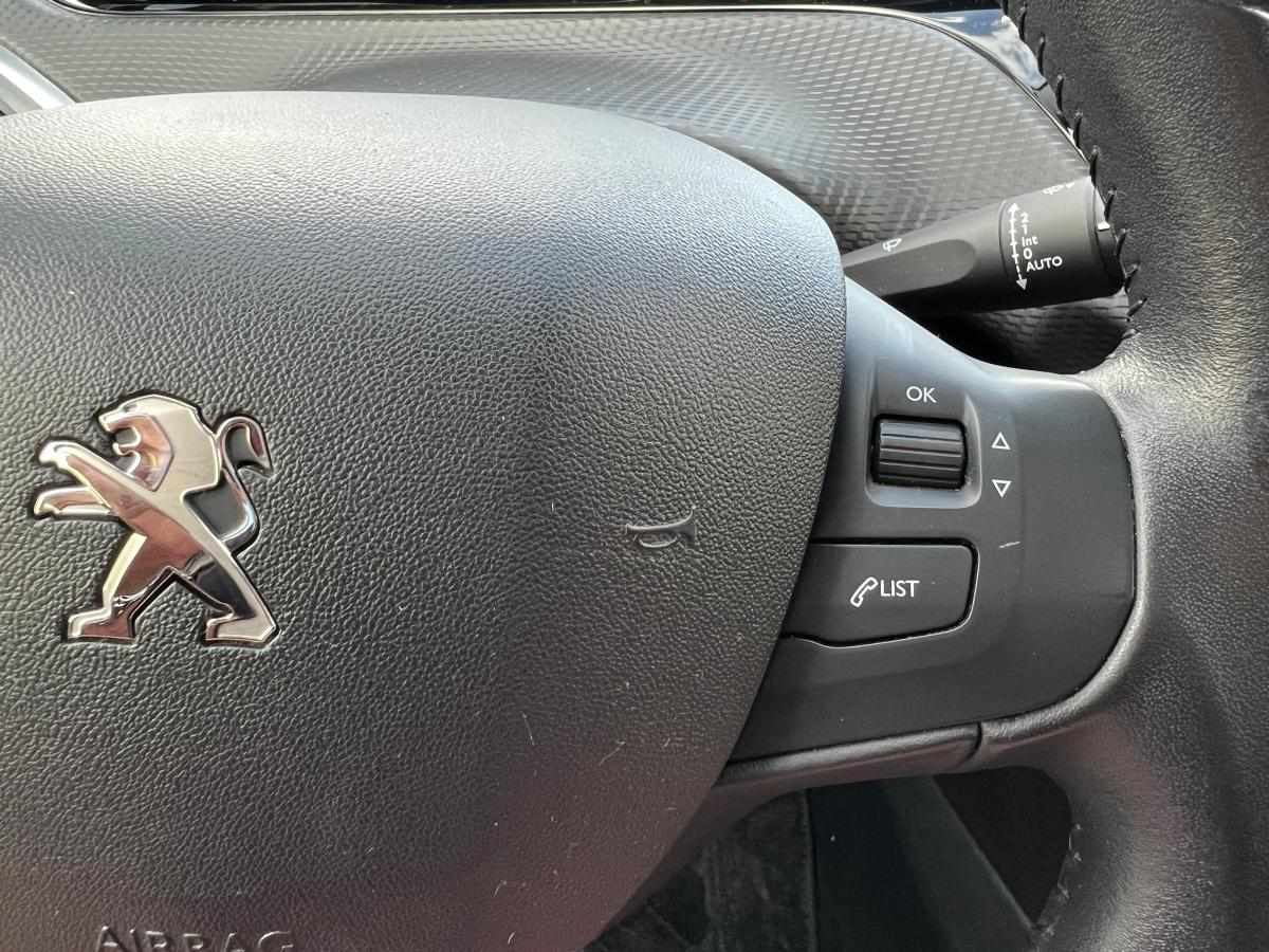 peugeot-208-1-2-vti-2019-gasolina-1199cc