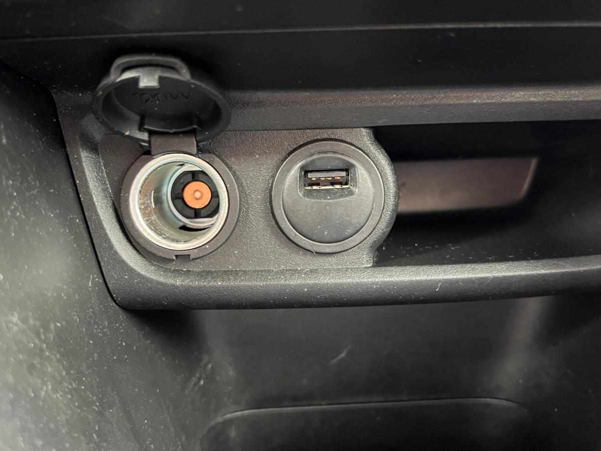 peugeot-208-1-2-vti-2019-gasolina-1199cc