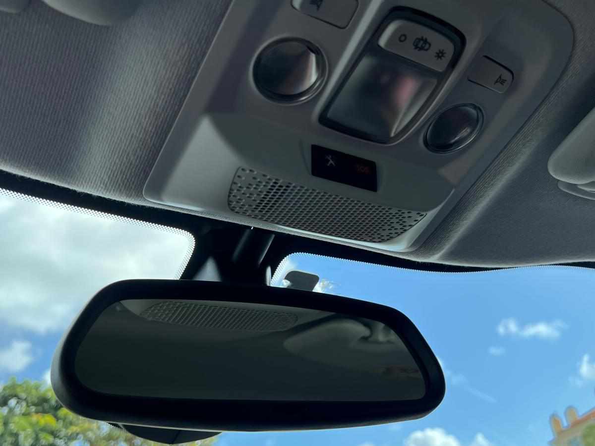 peugeot-208-1-2-vti-2019-gasolina-1199cc