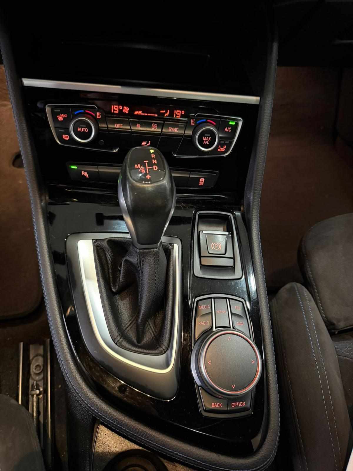 bmw-serie-2-218d-2016-diesel-1995cc