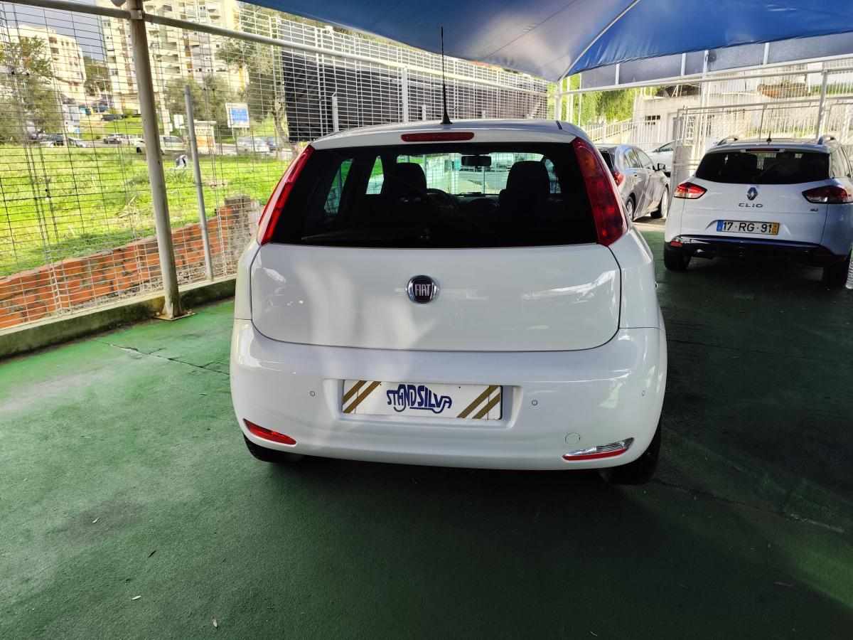 fiat-punto-1-2-2018-gasolina-1242cc