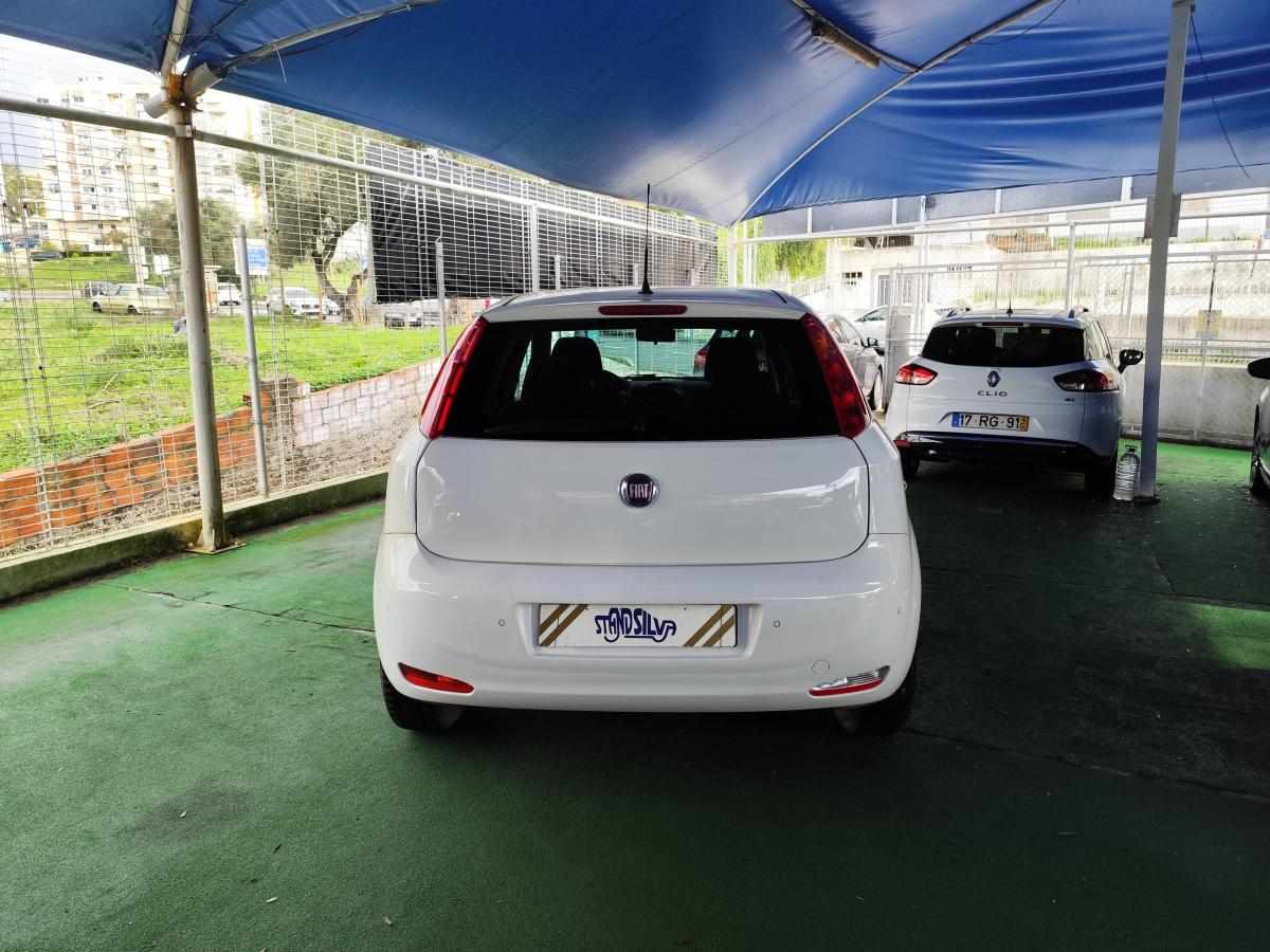 fiat-punto-1-2-2018-gasolina-1242cc