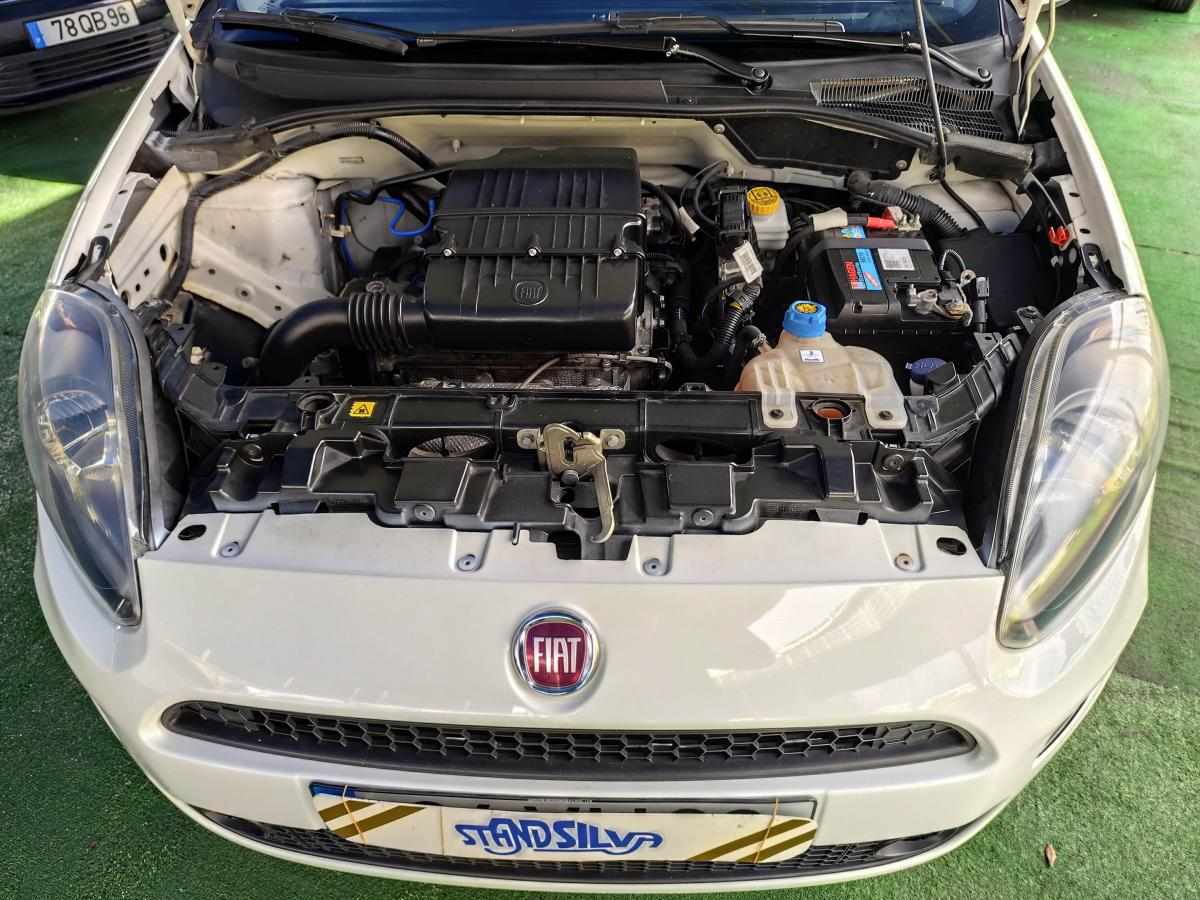 fiat-punto-1-2-2018-gasolina-1242cc