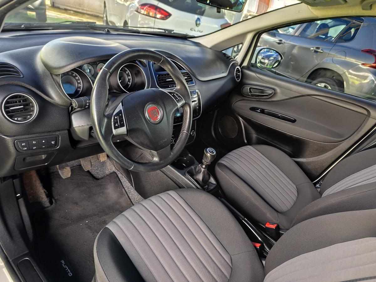 fiat-punto-1-2-2018-gasolina-1242cc