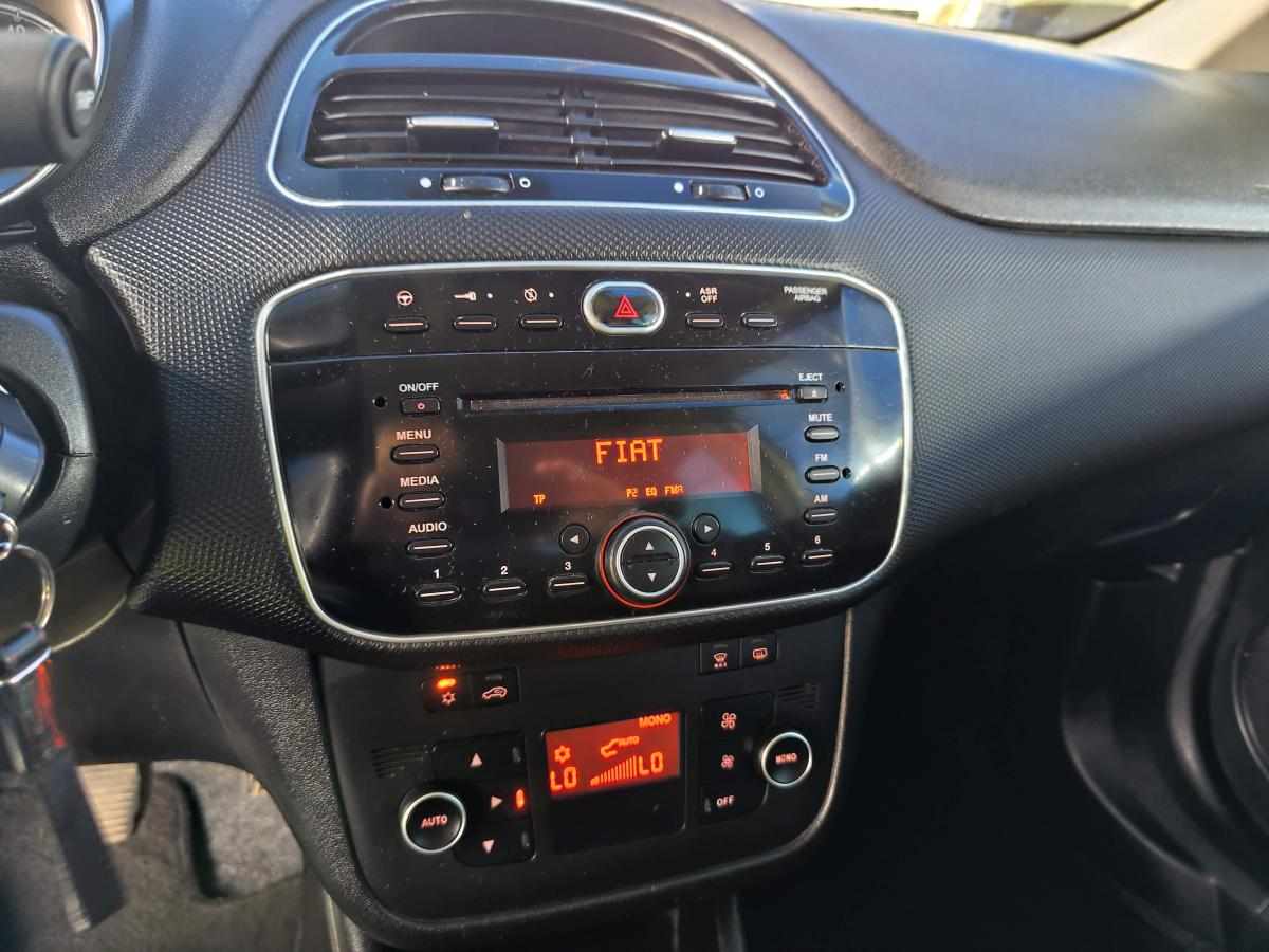 fiat-punto-1-2-2018-gasolina-1242cc