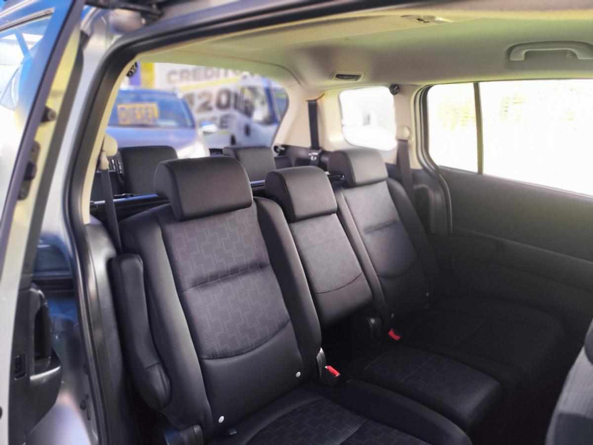 mazda-5-2-0-143cv-2010-diesel-1998cc
