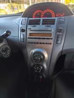 toyota-yaris-1-0-vvt-i-2011-gasolina-998cc