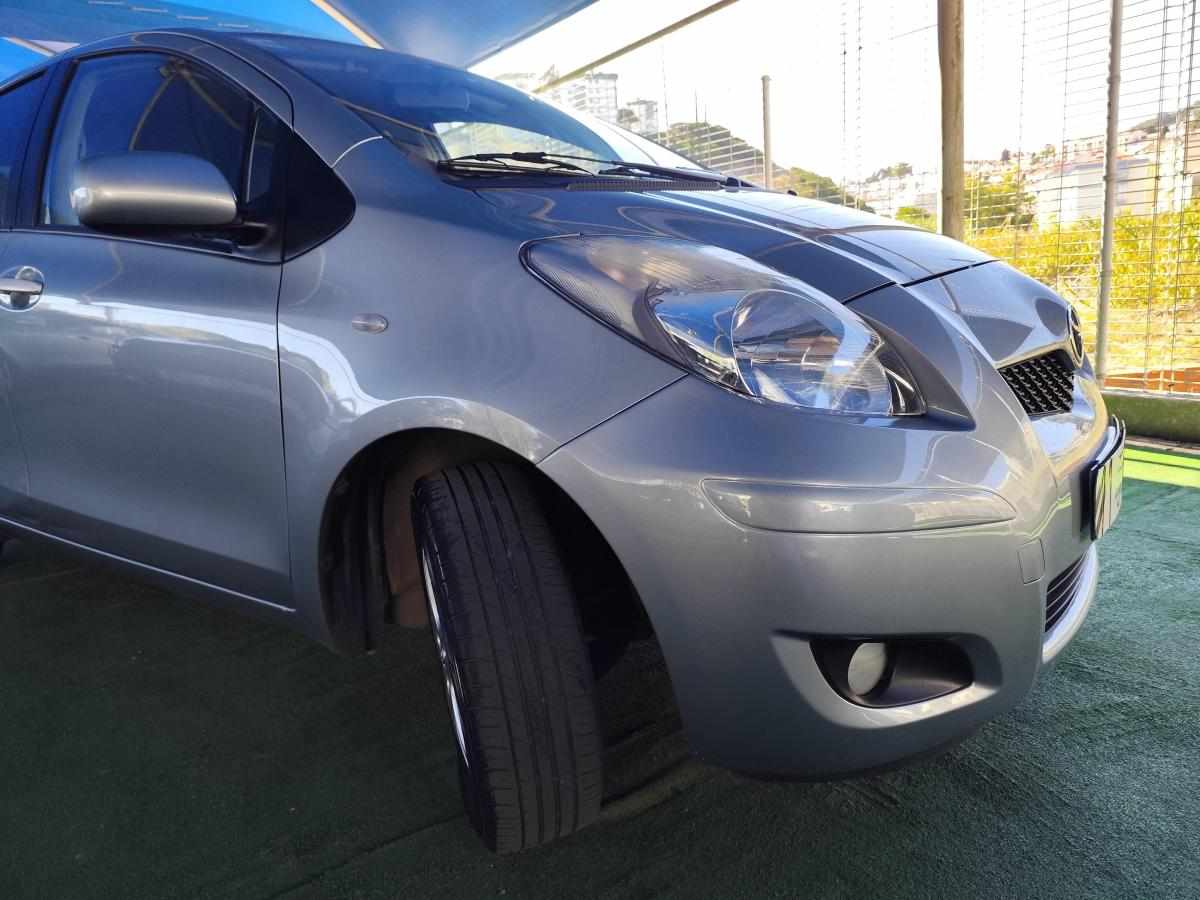 toyota-yaris-1-0-vvt-i-2011-gasolina-998cc