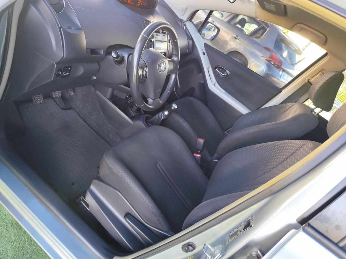 toyota-yaris-1-0-vvt-i-2011-gasolina-998cc