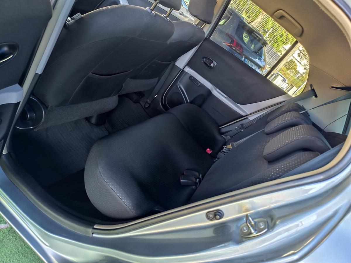 toyota-yaris-1-0-vvt-i-2011-gasolina-998cc