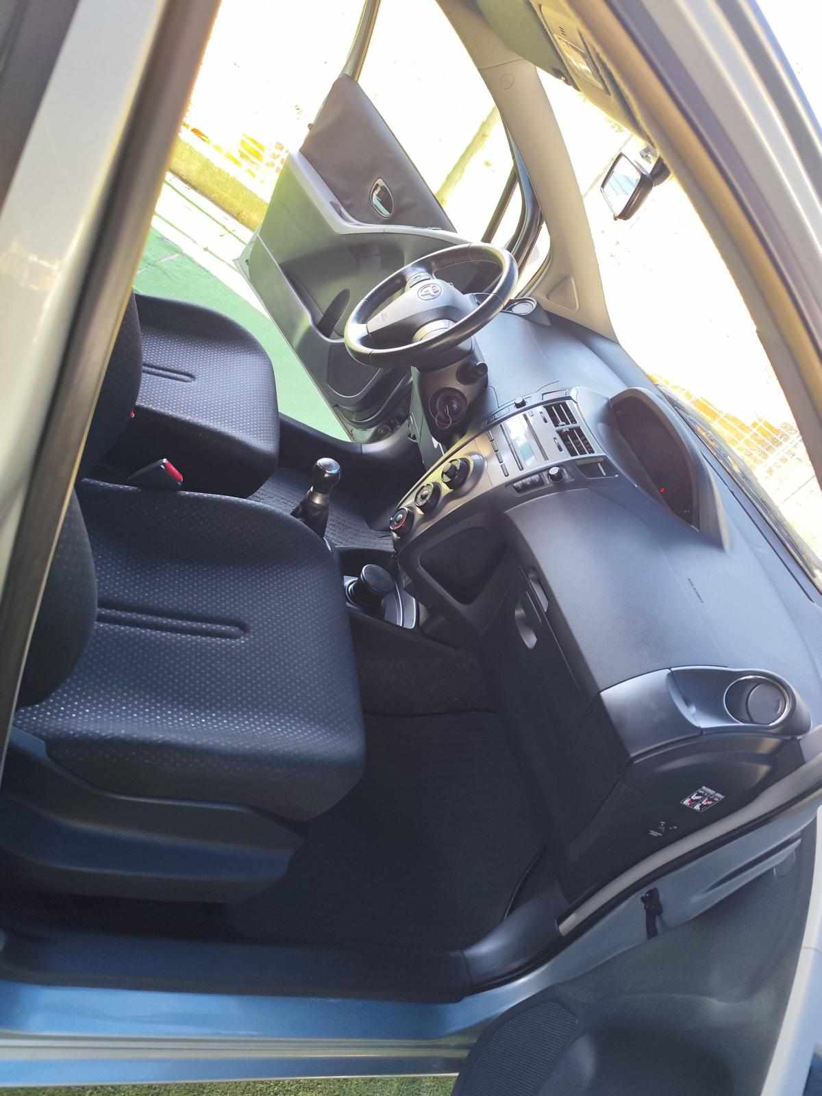 toyota-yaris-1-0-vvt-i-2011-gasolina-998cc