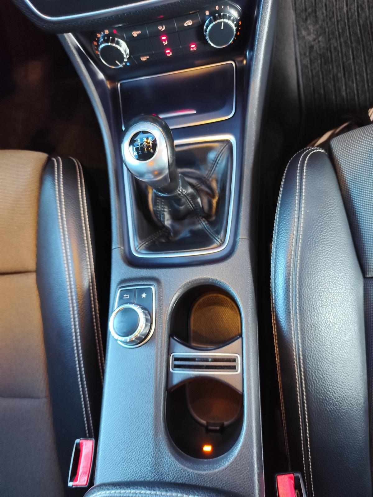 mercedes-benz-classe-a-a-180-d-1-5-2016-diesel-1461cc