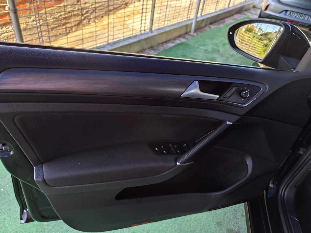 volkswagen-golf-1-6-tdi-bluemotion-2019-diesel-1598cc