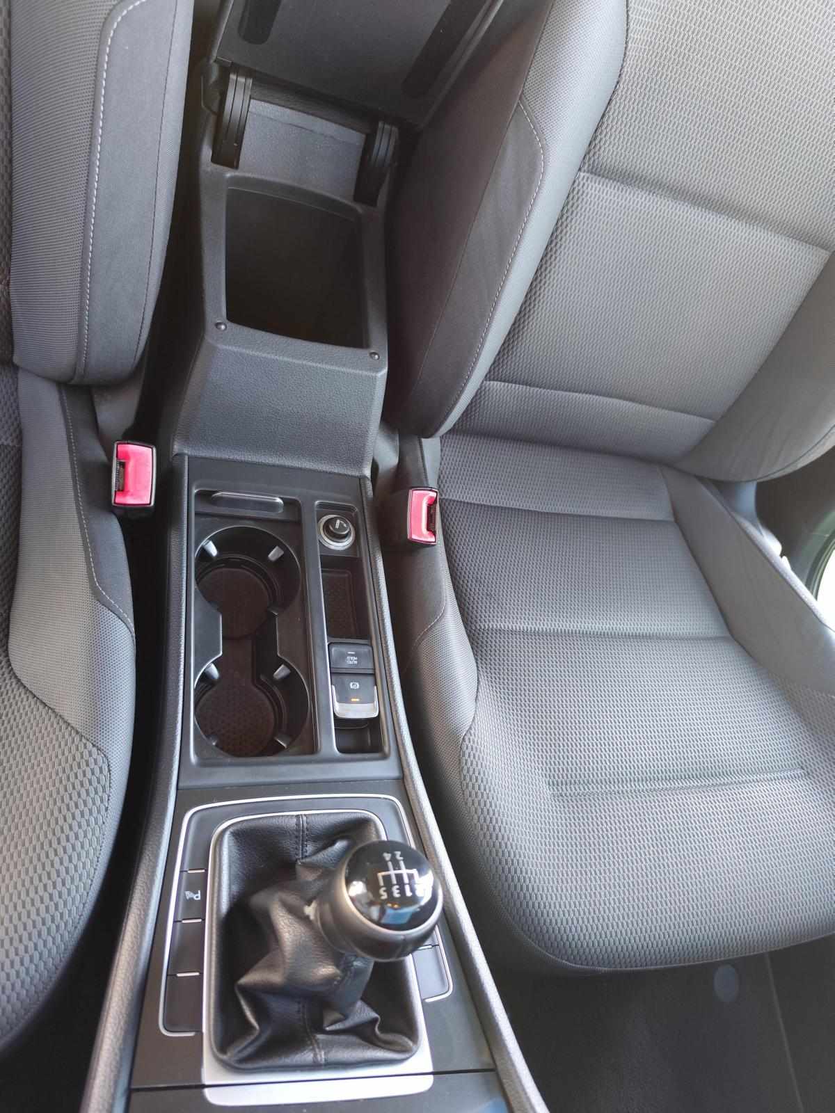 volkswagen-golf-1-6-tdi-bluemotion-2019-diesel-1598cc