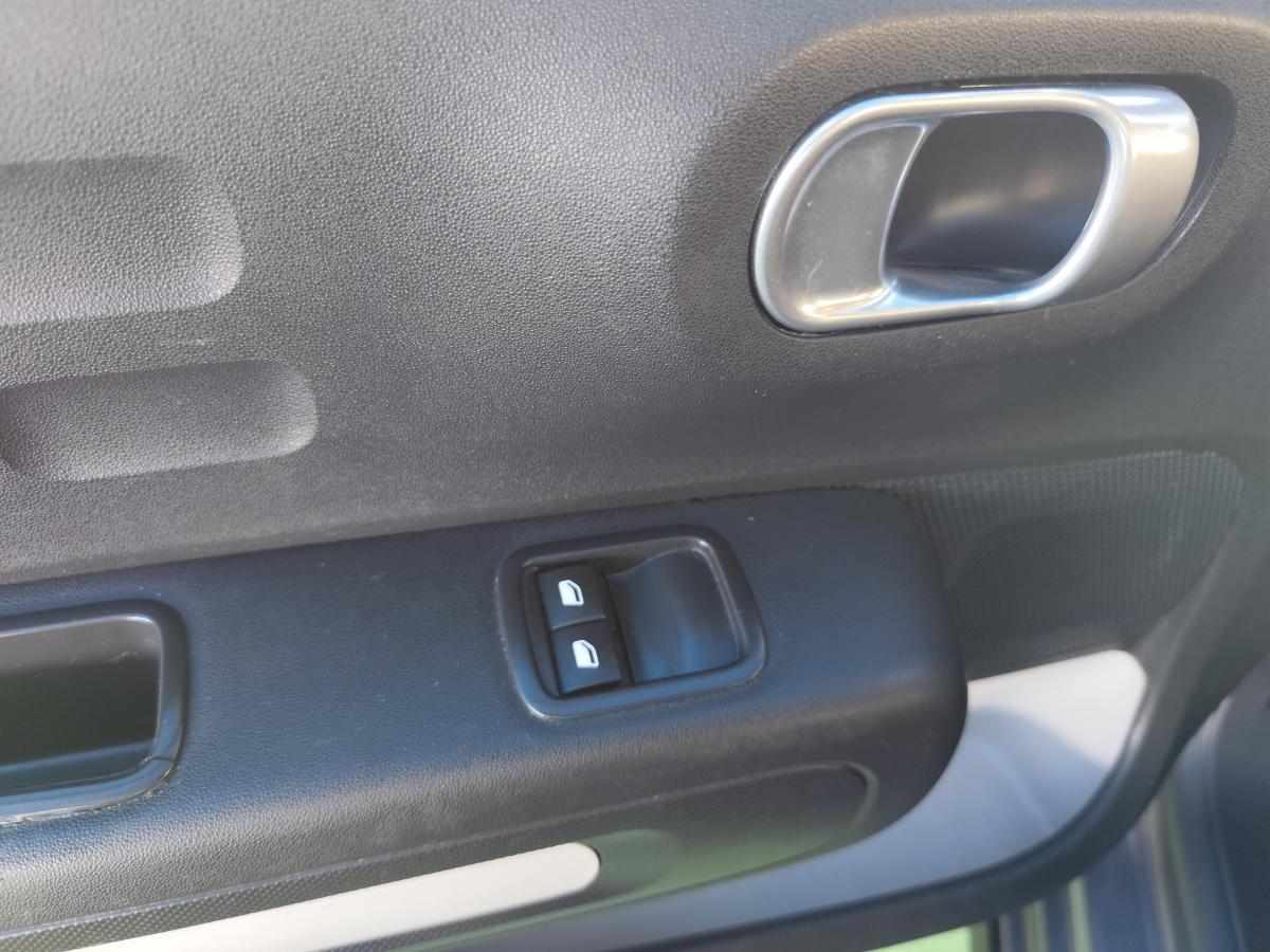 citroen-c3-1-2-vti-2019-gasolina-1199cc