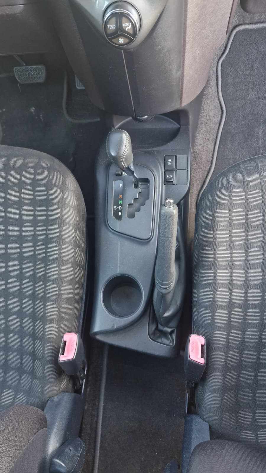 toyota-iq-1-0-vvt-i-2009-gasolina-998cc