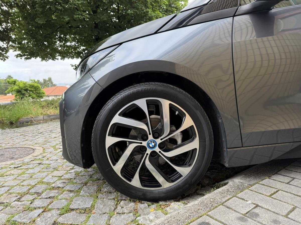 bmw-i3-2019-eletrico-0cc