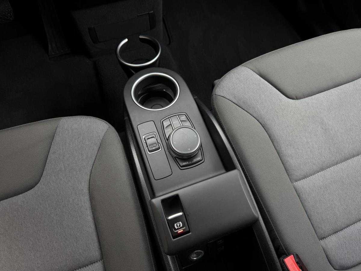 bmw-i3-2019-eletrico-0cc