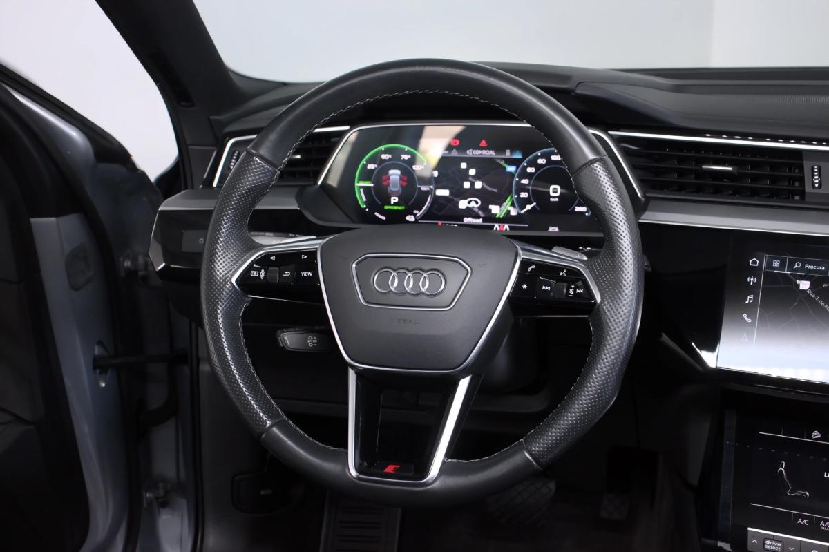 audi-e-tron-2022-eletrico-0cc