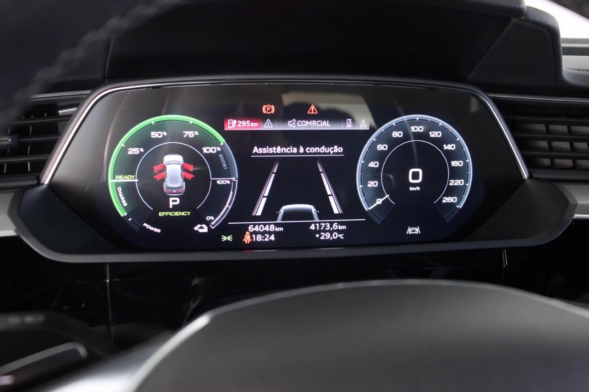 audi-e-tron-2022-eletrico-0cc