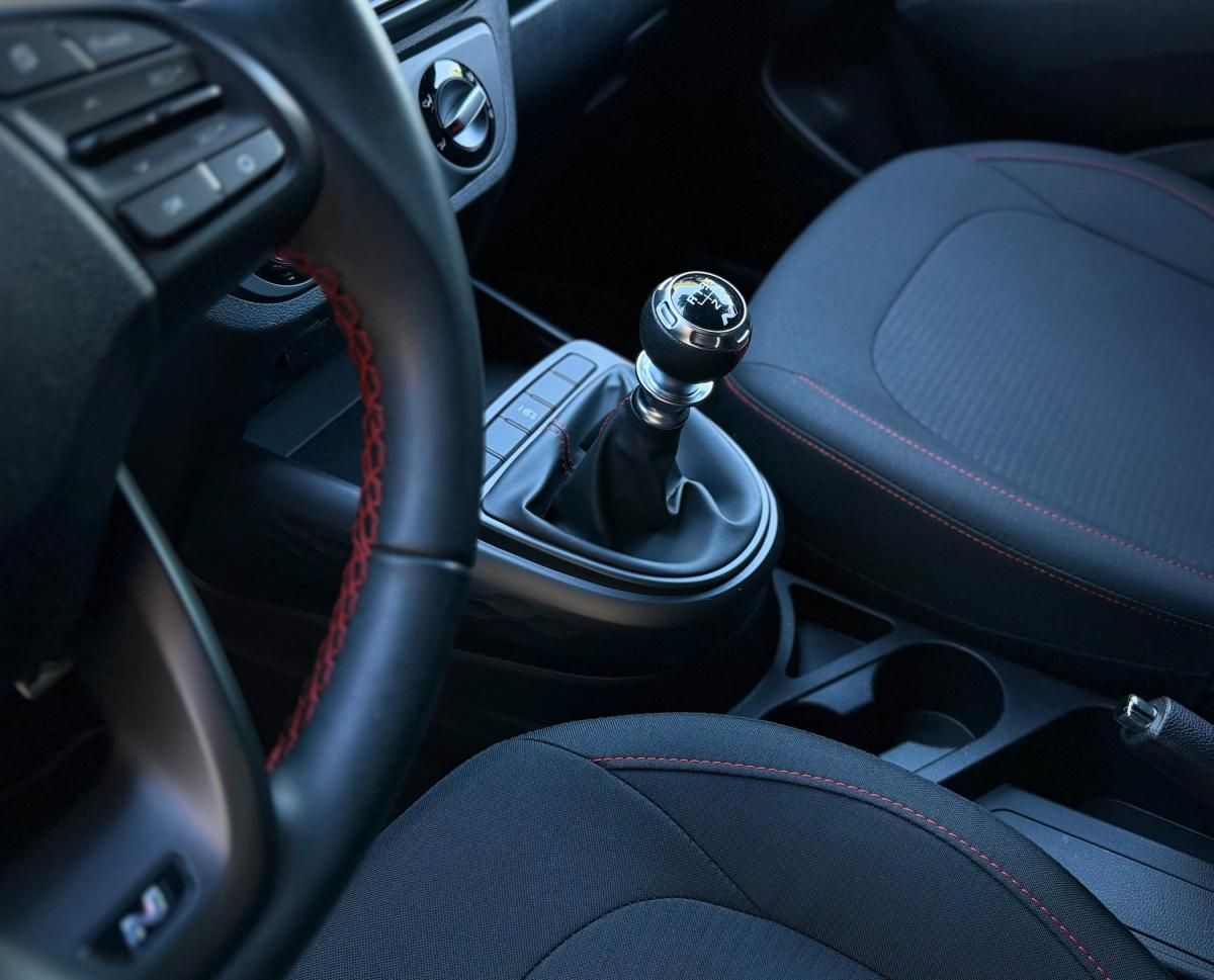 hyundai-i10-2021-gasolina-998cc