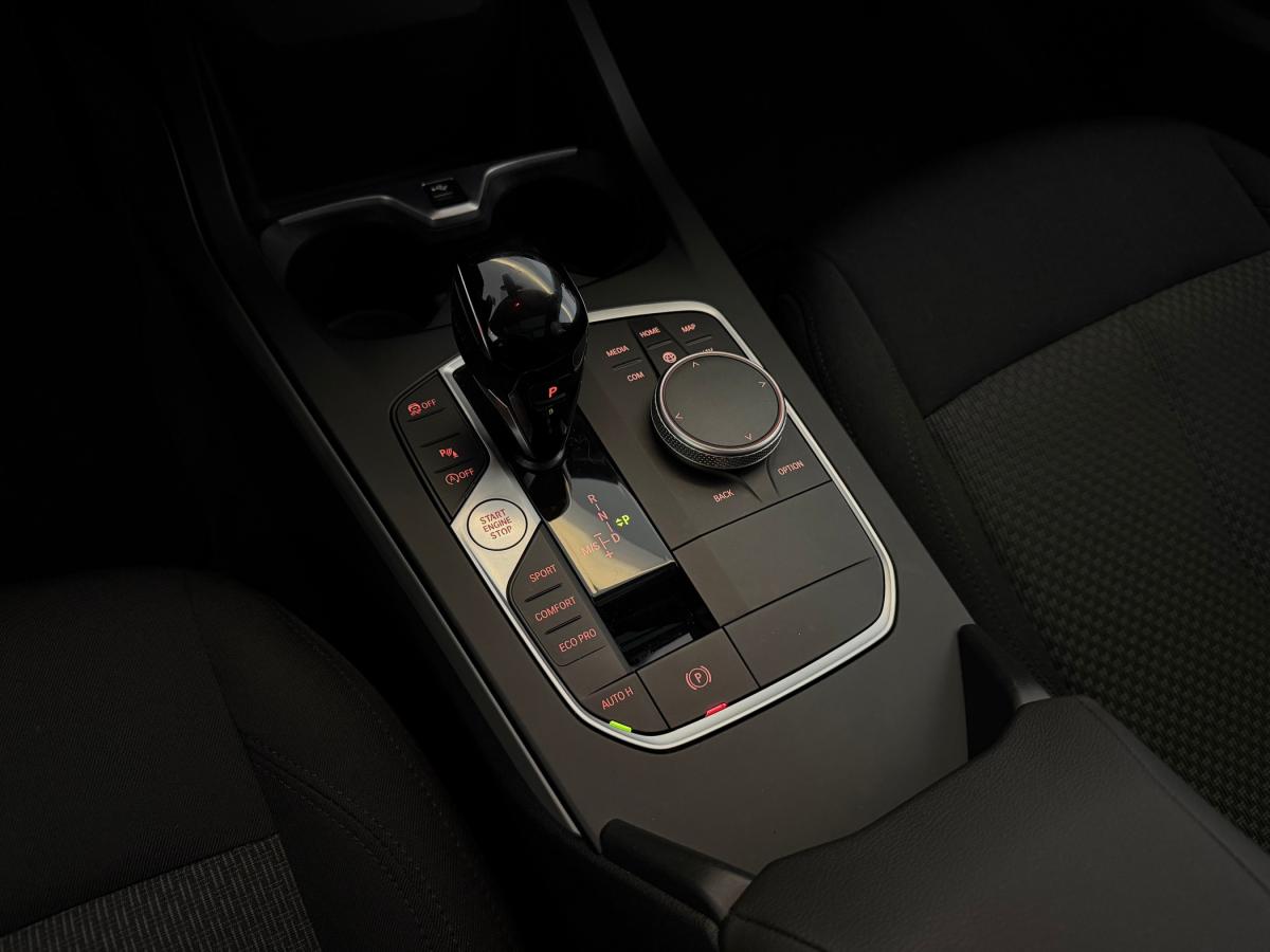 bmw-serie-1-2023-gasolina-1499cc